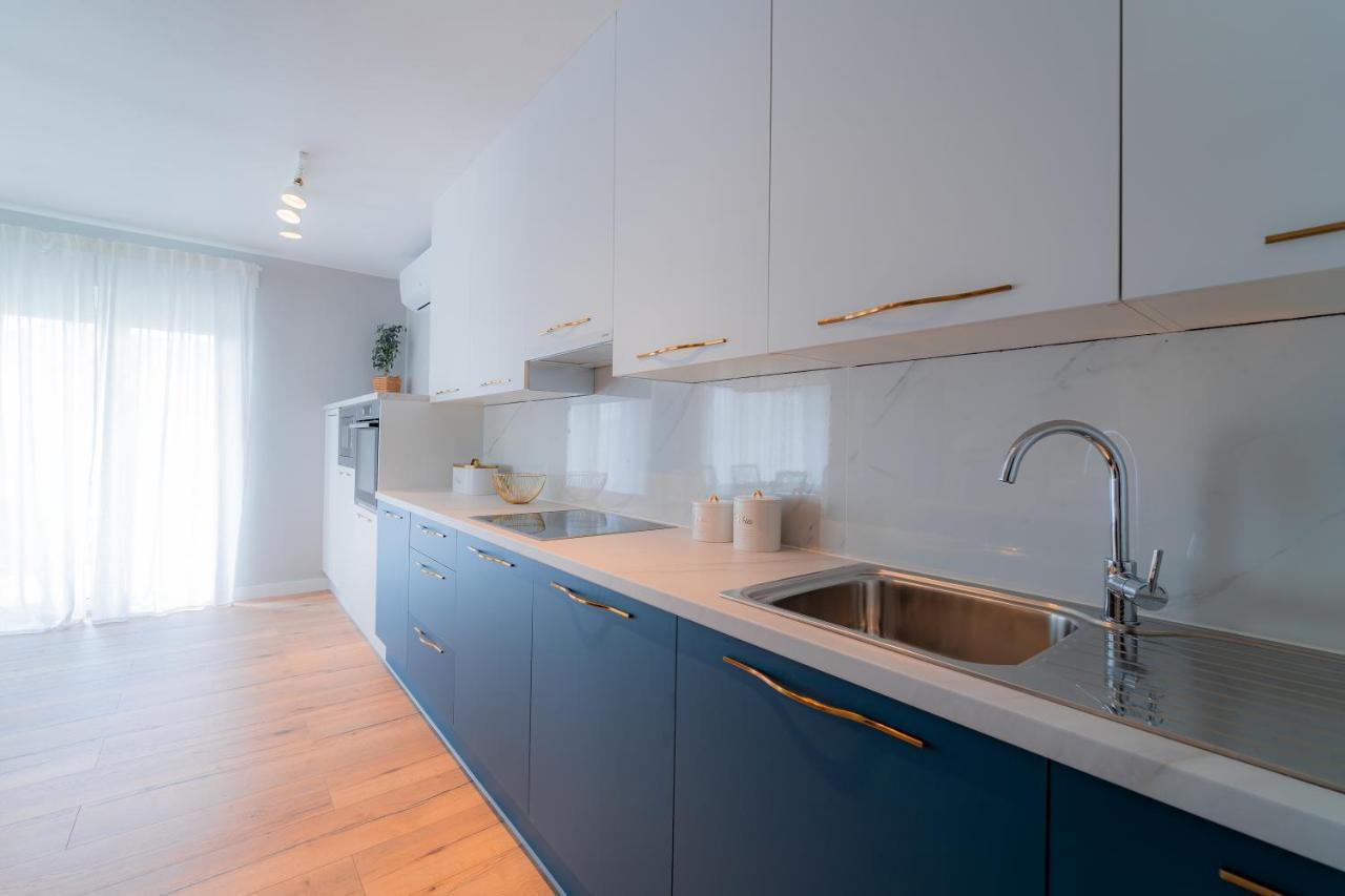 Luxury Apartment Laluna Kamen エクステリア 写真