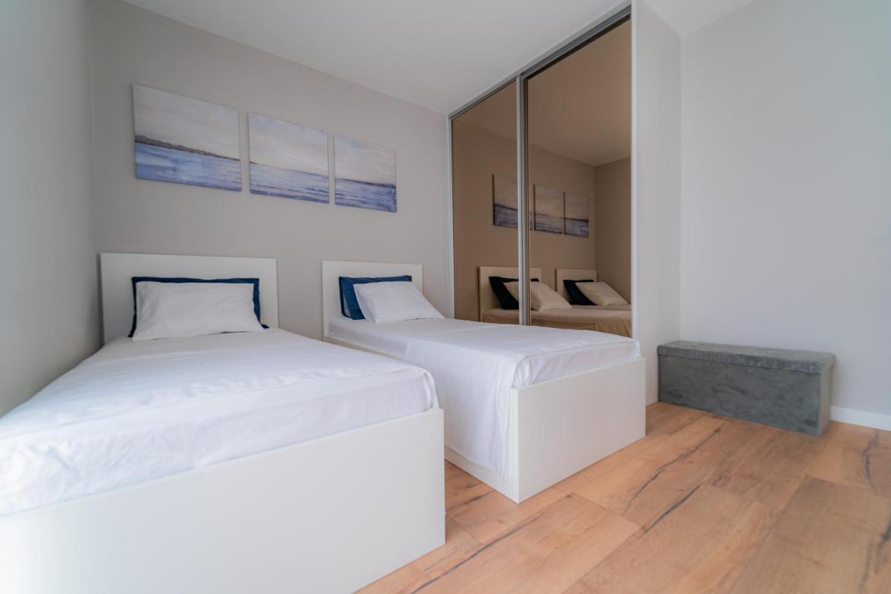 Luxury Apartment Laluna Kamen エクステリア 写真